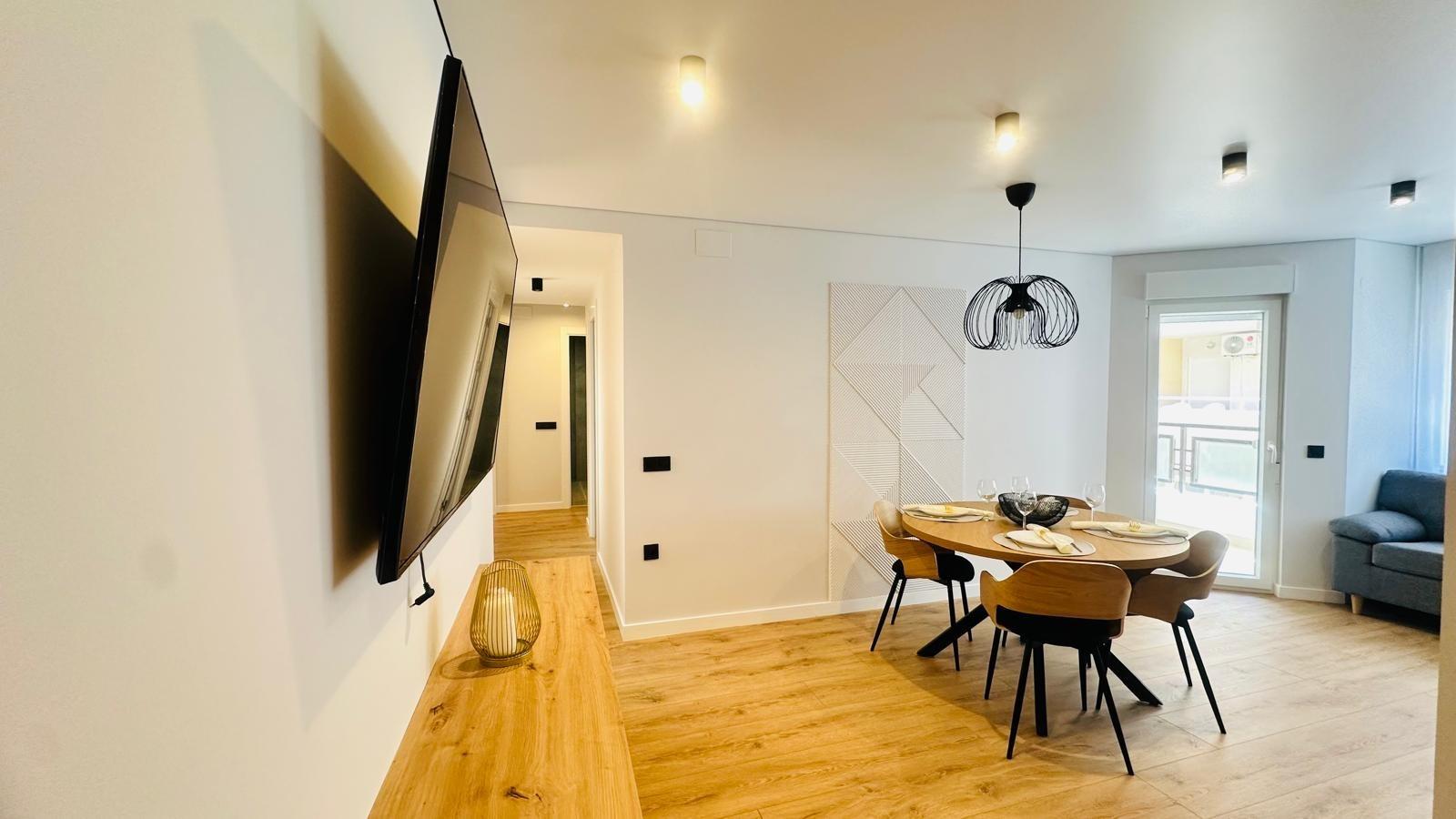 3 Bed, 1 Bath, ApartmentFor Sale, Torrevieja, Alicante