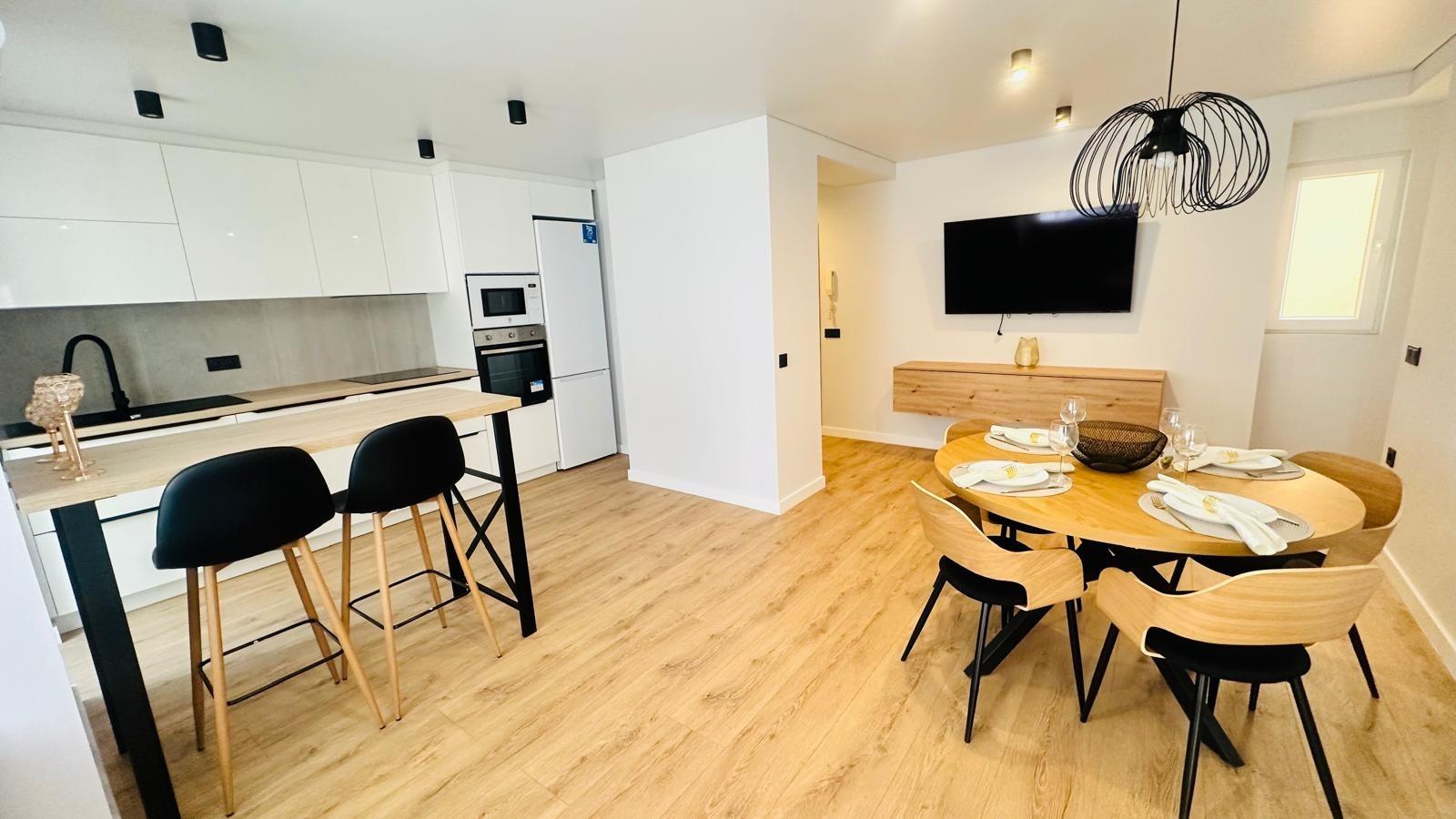 3 Bed, 1 Bath, ApartmentFor Sale, Torrevieja, Alicante