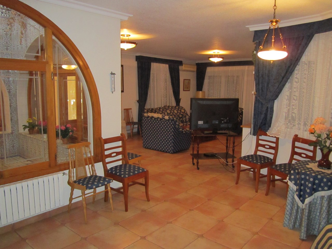 4 Bed, 2 Bath, HouseFor Sale, Yecla, Murcia