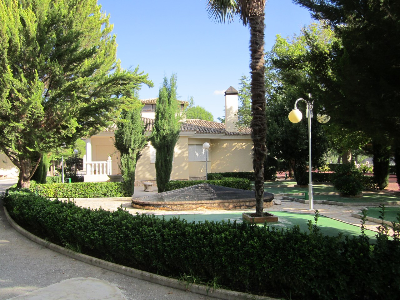 4 Bed, 2 Bath, HouseFor Sale, Yecla, Murcia