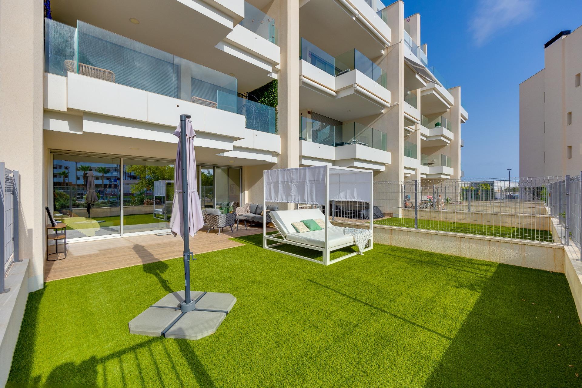 2 Bed, 2 Bath, ApartmentFor Sale, Orihuela Costa, Alicante