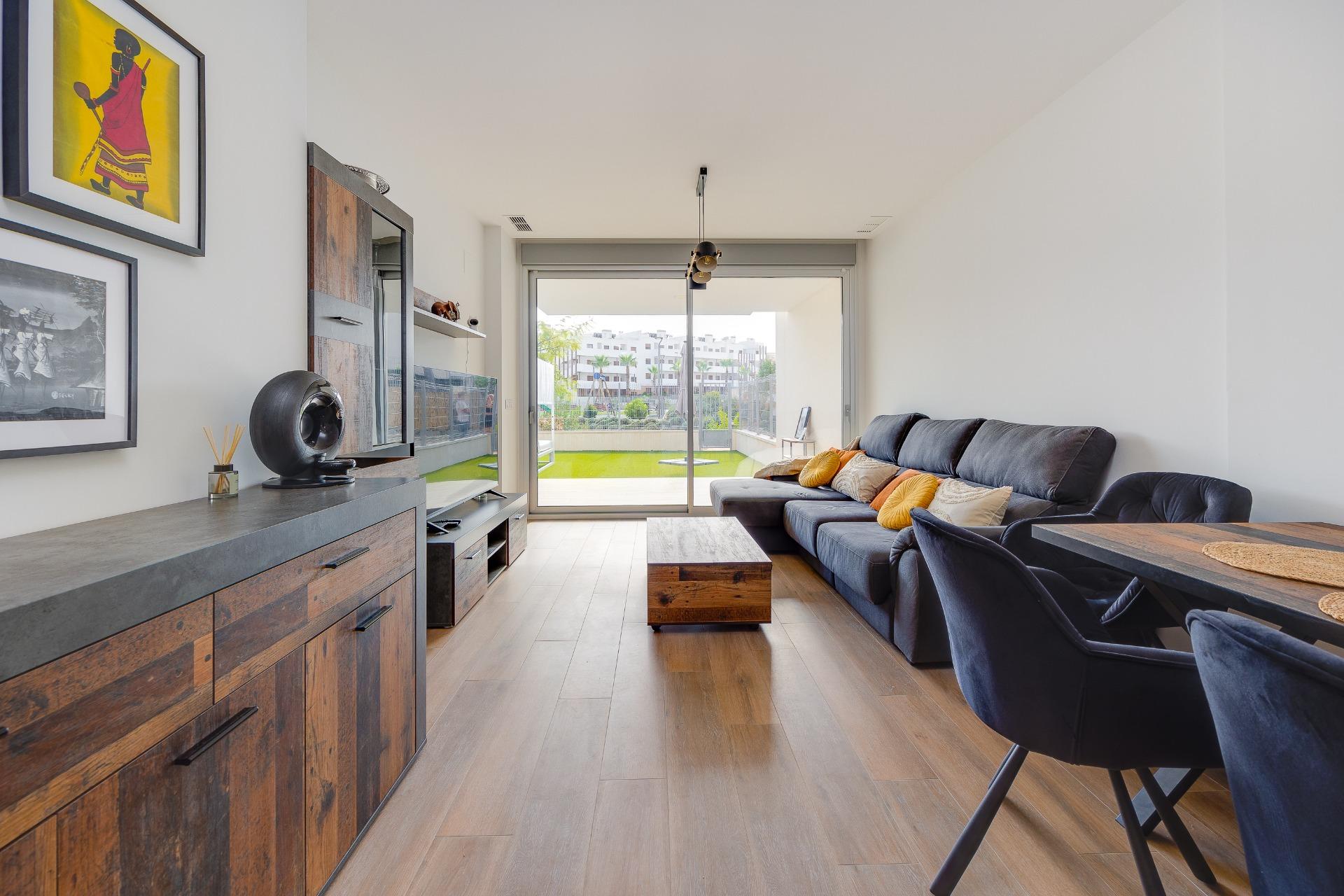 2 Bed, 2 Bath, ApartmentFor Sale, Orihuela Costa, Alicante