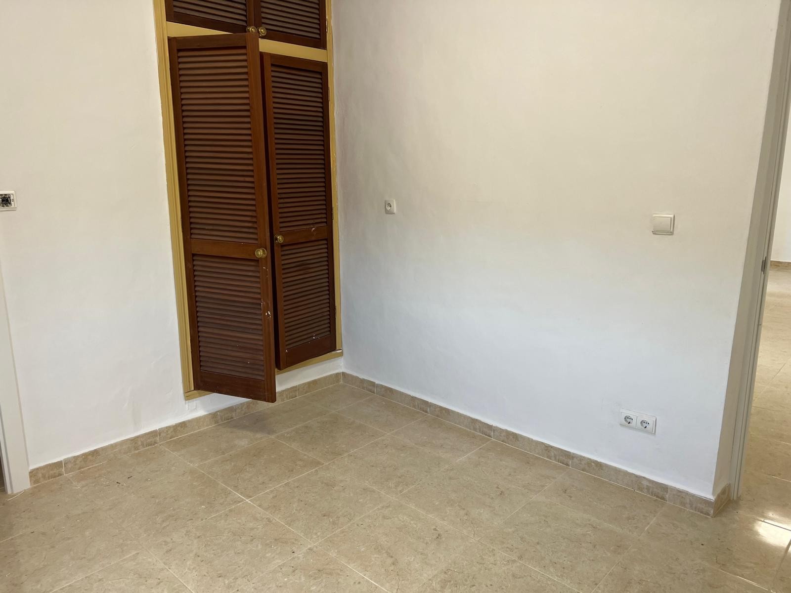 4 Bed, 2 Bath, HouseFor Sale, La Solana, Alicante