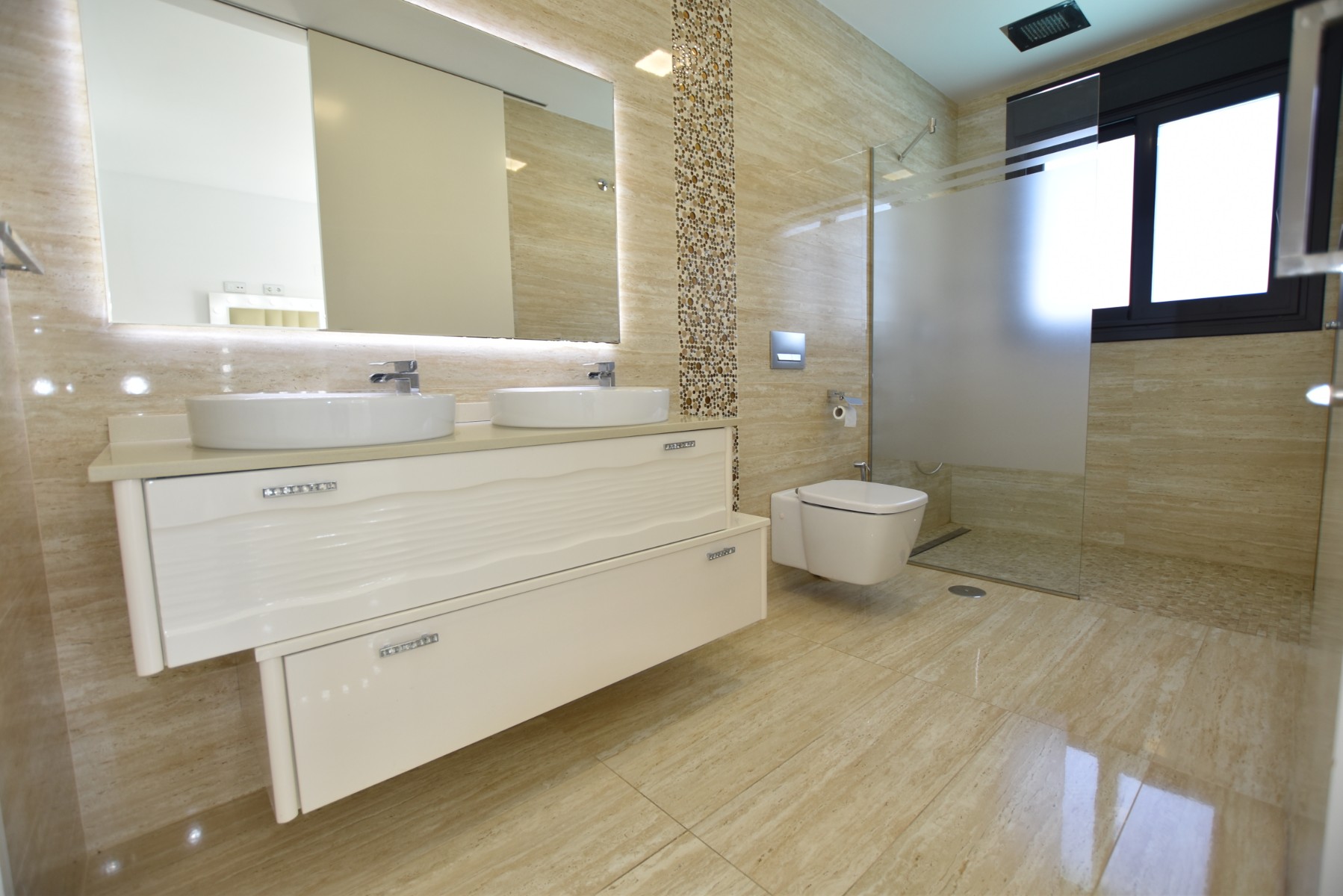 5 Bed, 3 Bath, HouseFor Sale, San Miguel de Salinas, Alicante