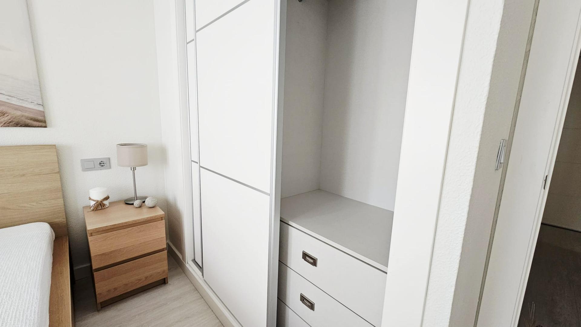 2 Bed, 1 Bath, ApartmentFor Sale, Torrevieja, Alicante 2 Bed, 1 Bath, ApartmentFor Sale, Torrevieja, Alicante