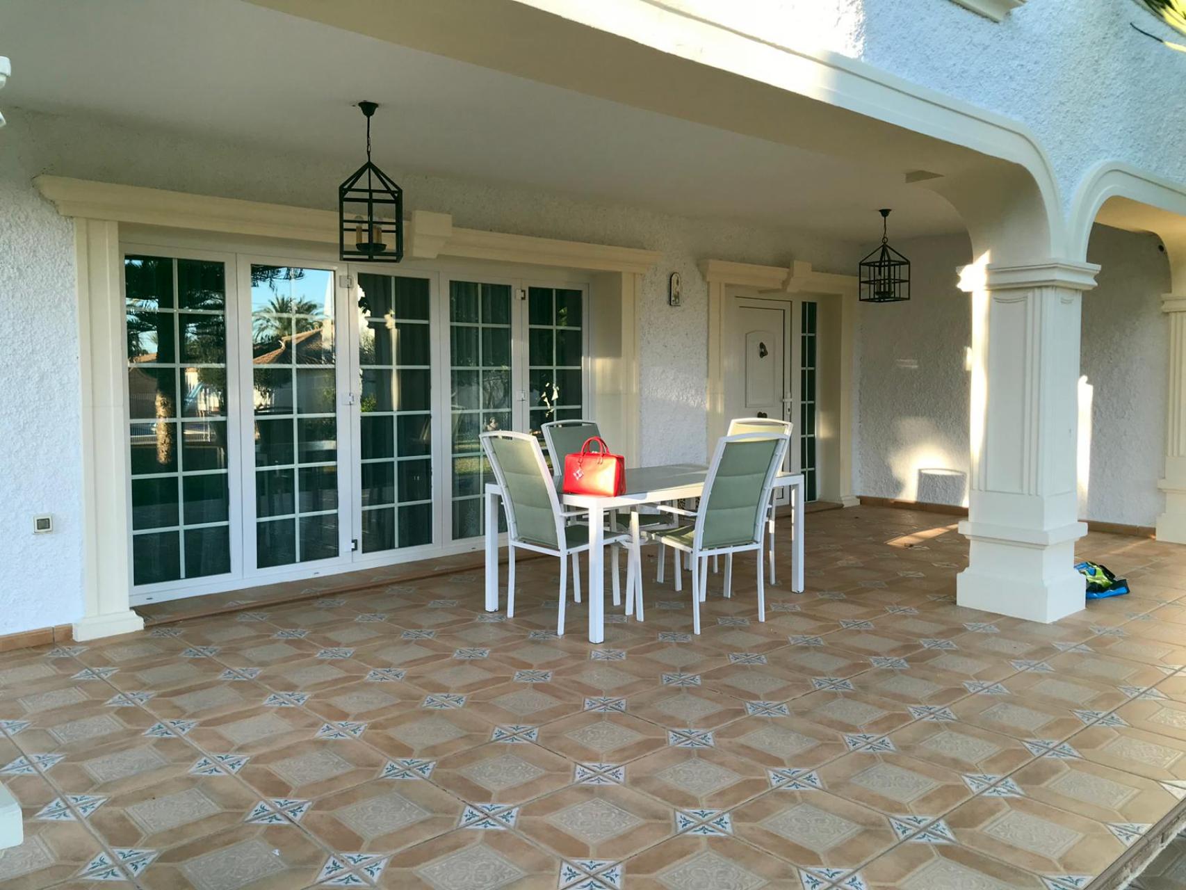 6 Bed, 3 Bath, HouseFor Sale, Orihuela Costa, Alicante