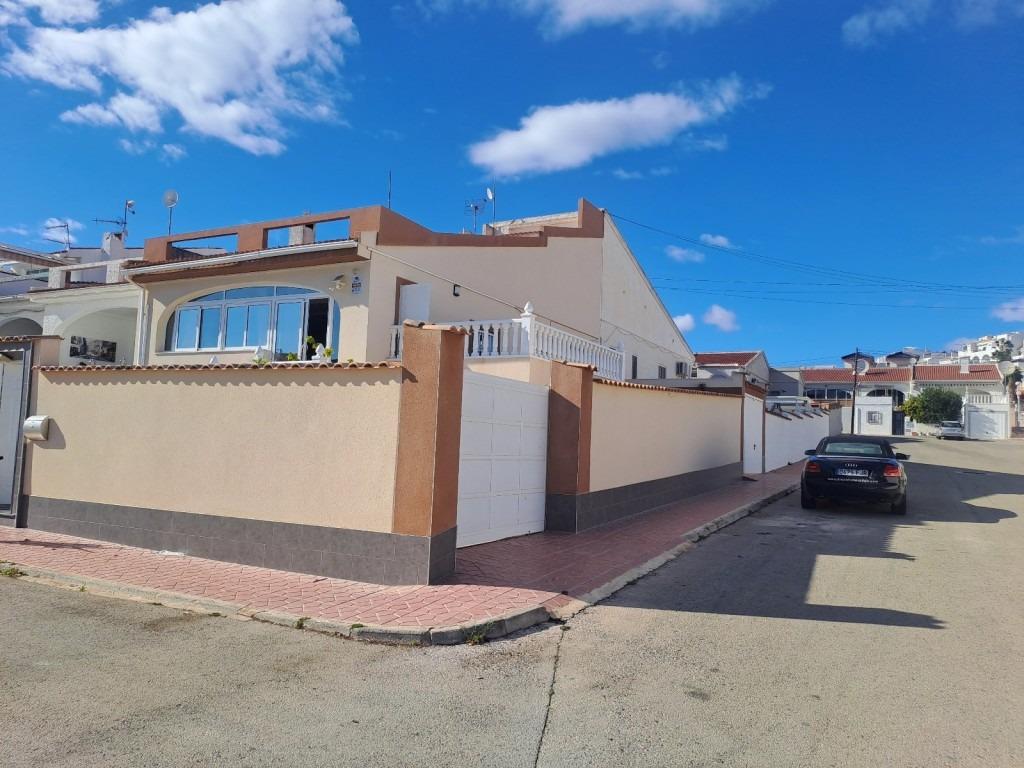 4 Bed, 2 Bath, HouseFor Sale, Ciudad Quesada, Alicante
