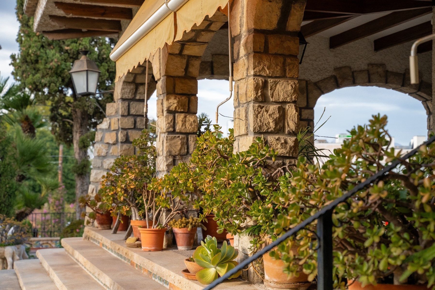 8 Bed, 4 Bath, HouseFor Sale, Alicante, Alicante