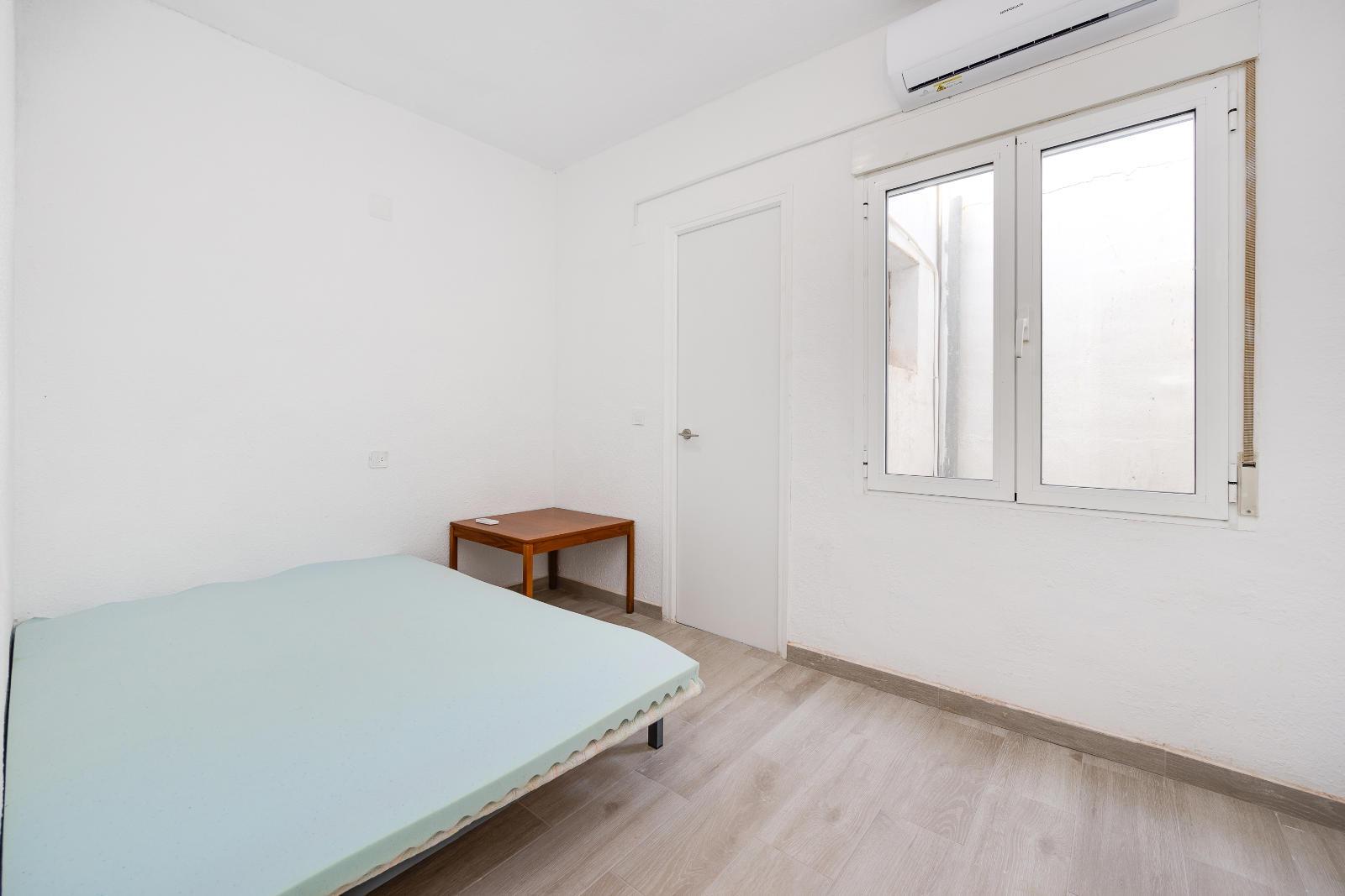 2 Bed, 2 Bath, ApartmentFor Sale, Torrevieja, Alicante 2 Bed, 2 Bath, ApartmentFor Sale, Torrevieja, Alicante