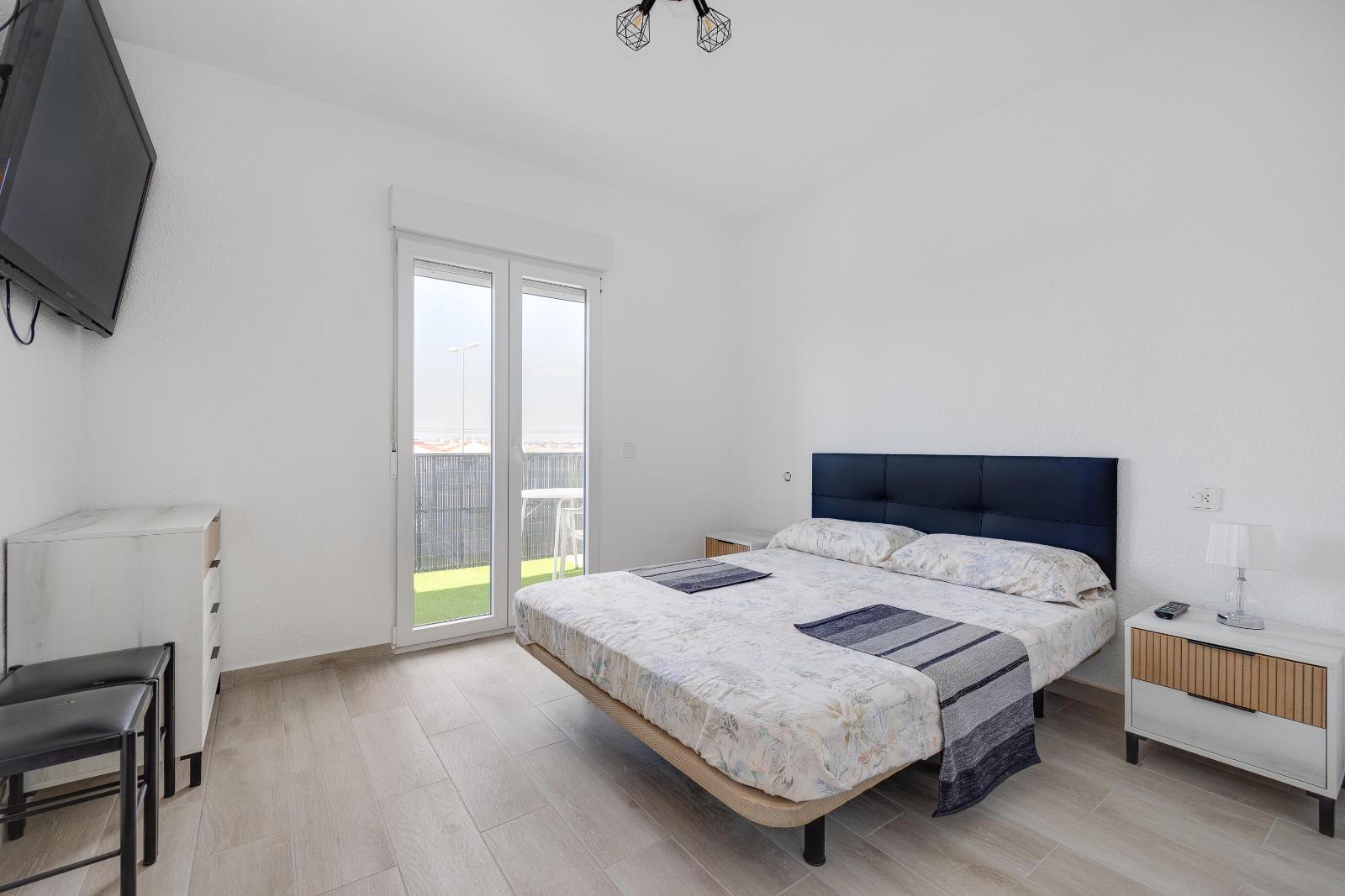 2 Bed, 2 Bath, ApartmentFor Sale, Torrevieja, Alicante 2 Bed, 2 Bath, ApartmentFor Sale, Torrevieja, Alicante