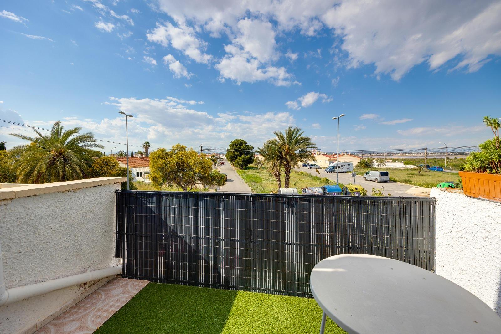 2 Bed, 2 Bath, ApartmentFor Sale, Torrevieja, Alicante 2 Bed, 2 Bath, ApartmentFor Sale, Torrevieja, Alicante