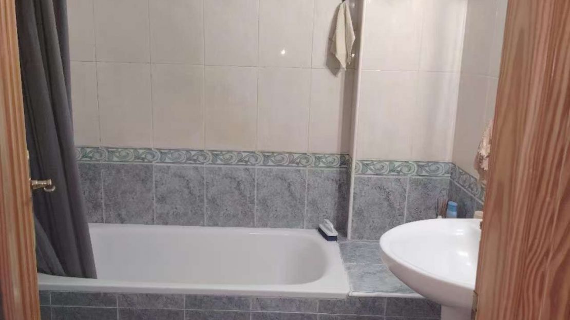 3 Bed, 1 Bath, ApartmentFor Sale, Torrevieja, Alicante 3 Bed, 1 Bath, ApartmentFor Sale, Torrevieja, Alicante