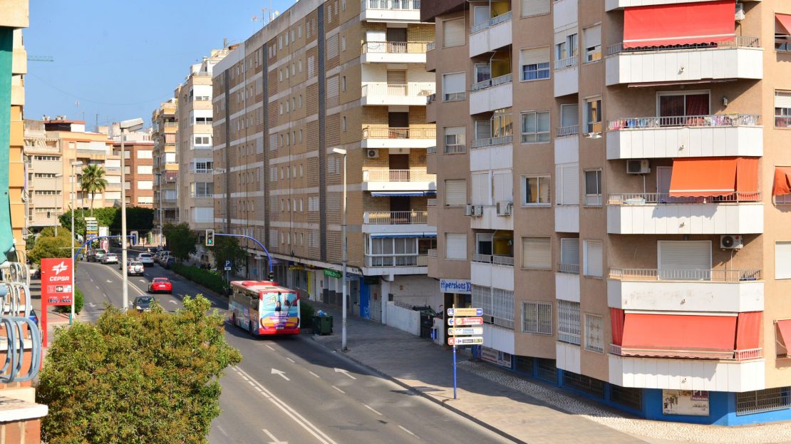 3 Bed, 1 Bath, ApartmentFor Sale, Torrevieja, Alicante 3 Bed, 1 Bath, ApartmentFor Sale, Torrevieja, Alicante