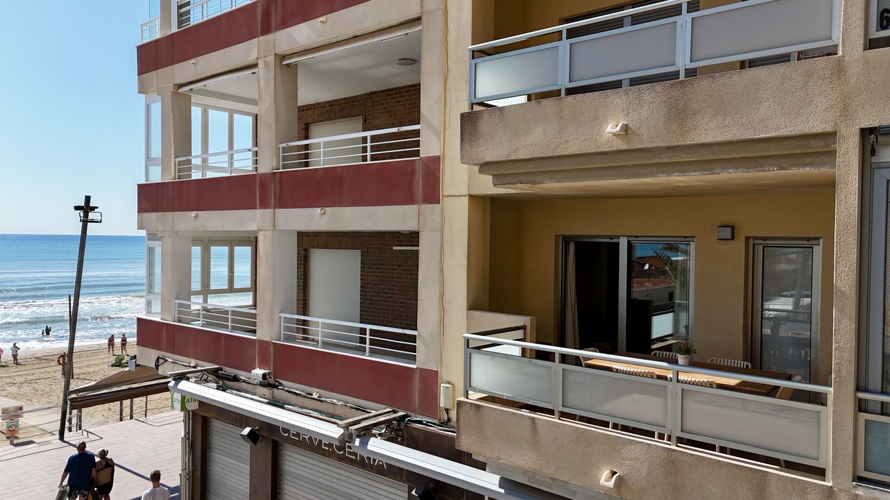 3 Bed, 2 Bath, ApartmentFor Sale, Guardamar Del Segura, Alicante 3 Bed, 2 Bath, ApartmentFor Sale, Guardamar Del Segura, Alicante