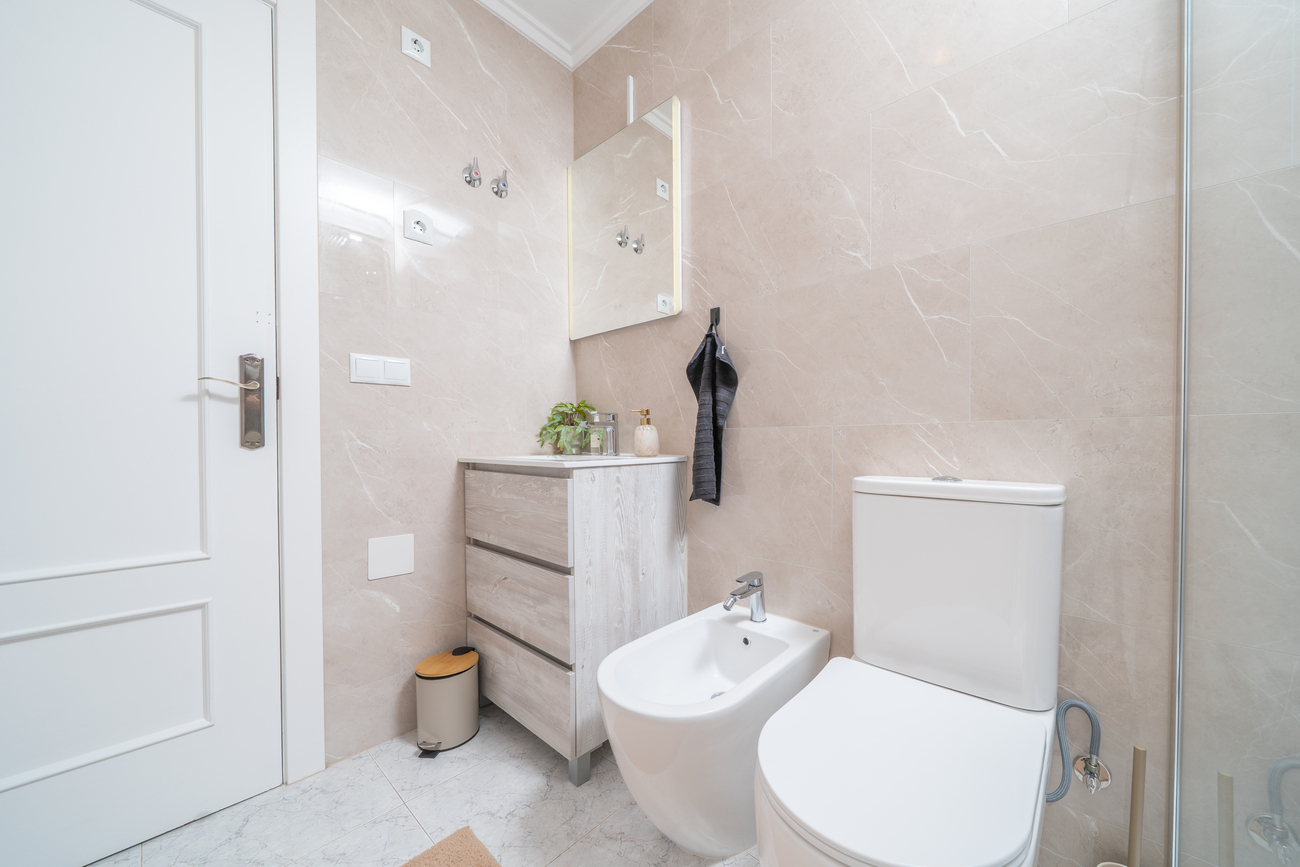 4 Bed, 2 Bath, HouseFor Sale, Orihuela Costa, Alicante