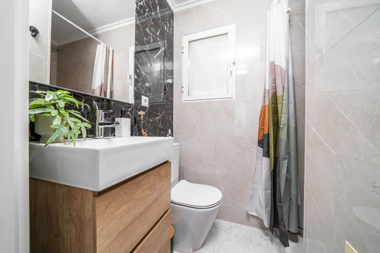 4 Bed, 2 Bath, HouseFor Sale, Orihuela Costa, Alicante