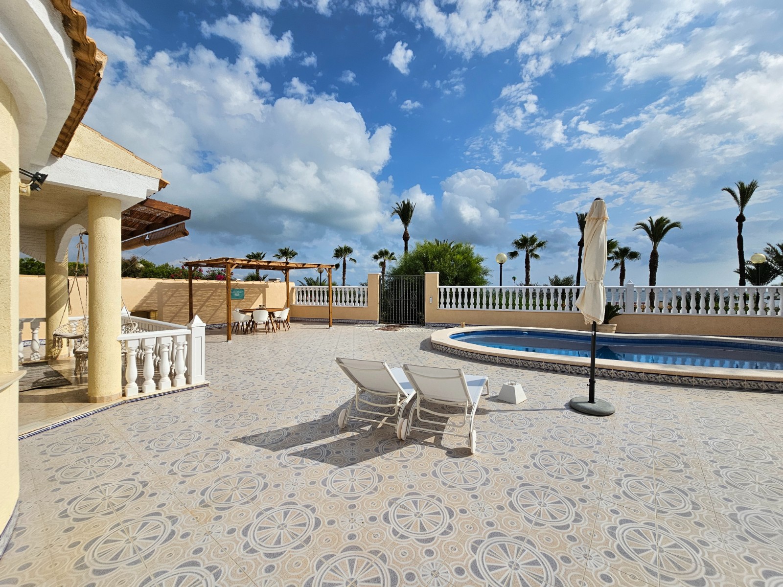 4 Bed, 3 Bath, HouseFor Sale, Los Urrutias, Murcia