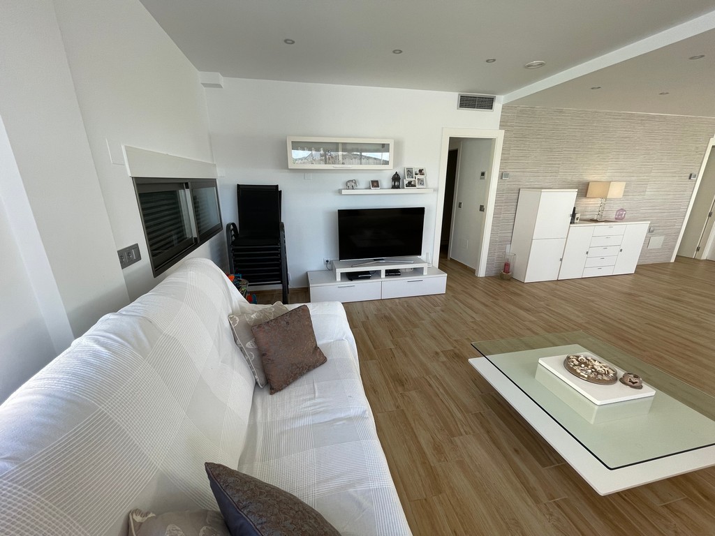 6 Bed, 2 Bath, HouseFor Sale, Mar De Cristal, Murcia