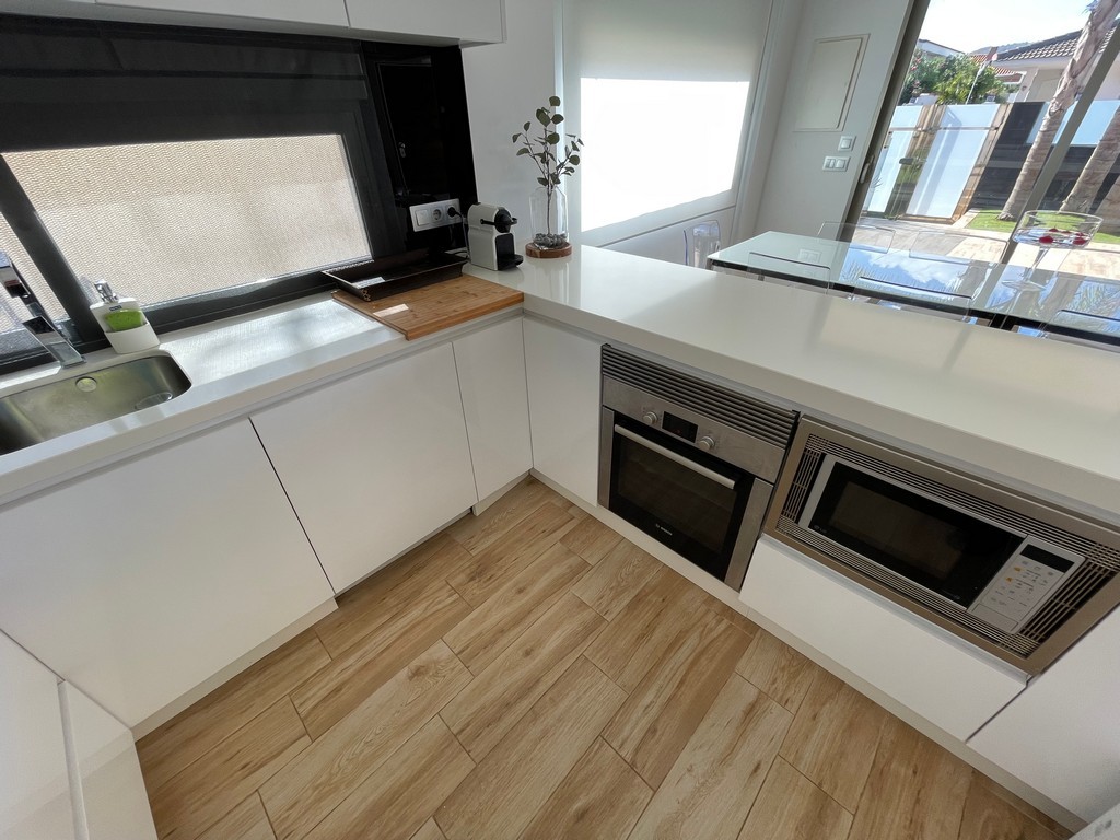 6 Bed, 2 Bath, HouseFor Sale, Mar De Cristal, Murcia