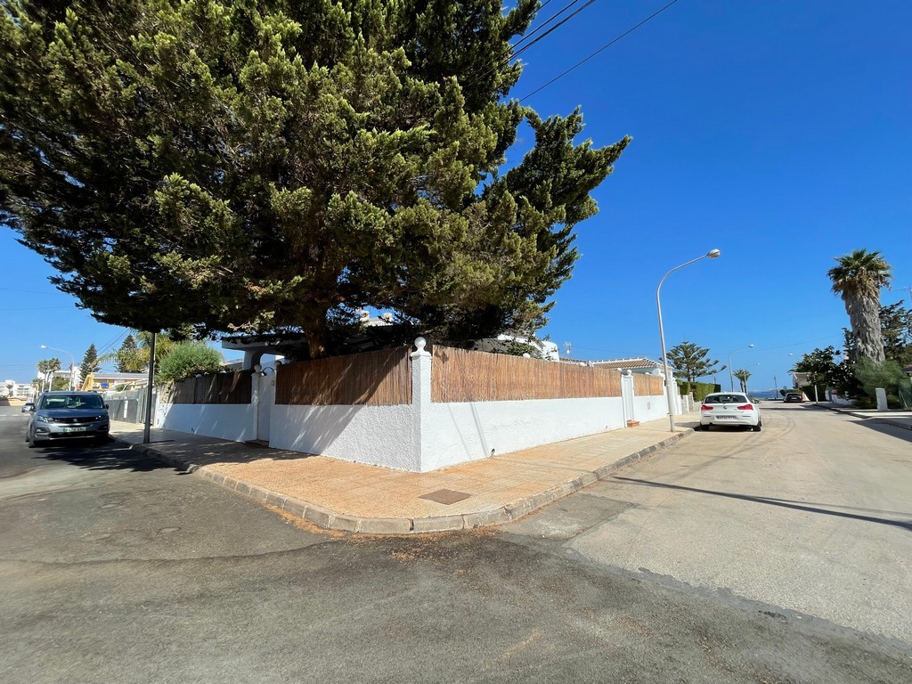 6 Bed, 2 Bath, HouseFor Sale, Mar De Cristal, Murcia