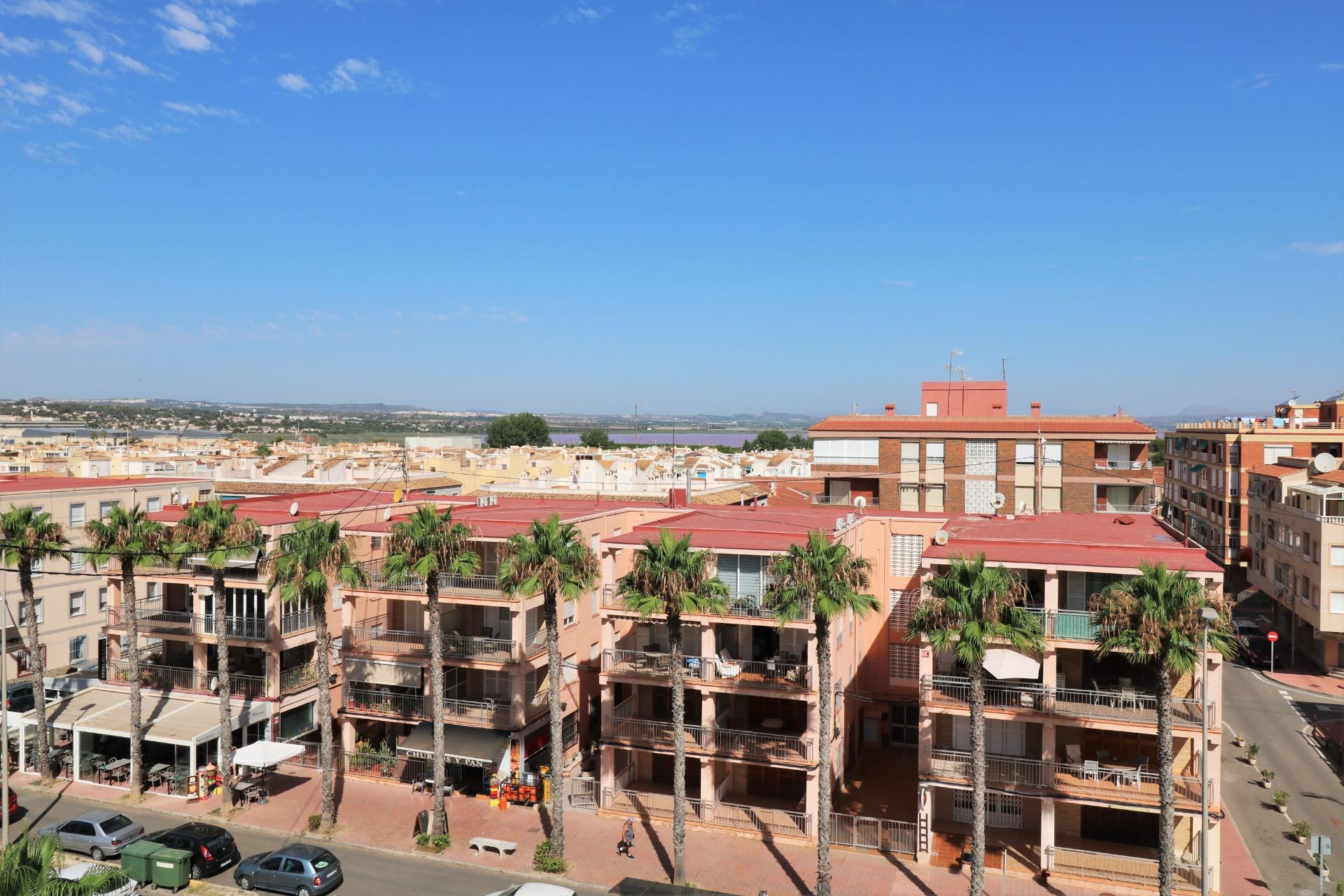 3 Bed, 1 Bath, ApartmentFor Sale, Torrevieja, Alicante