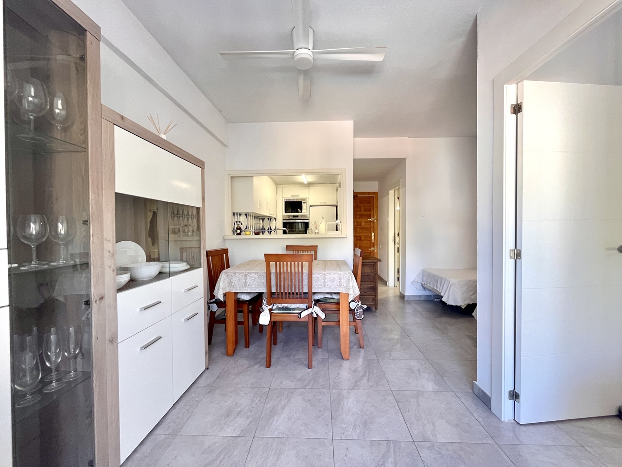 1 Bed, 1 Bath, ApartmentFor Sale, La Zenia, Alicante