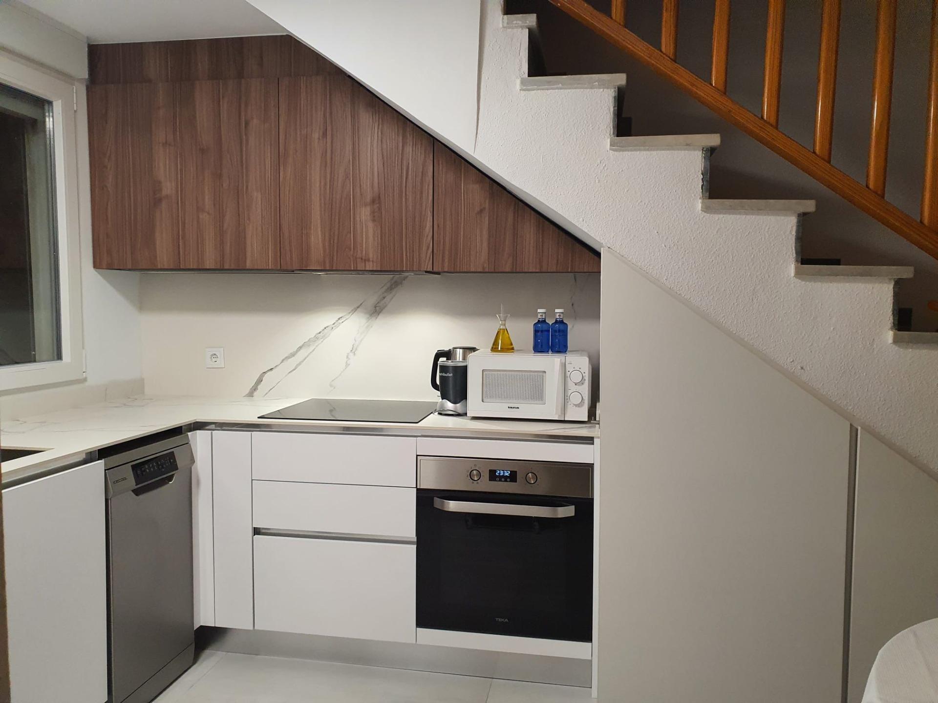 2 Bed, 1 Bath, ApartmentFor Sale, Torrevieja, Alicante