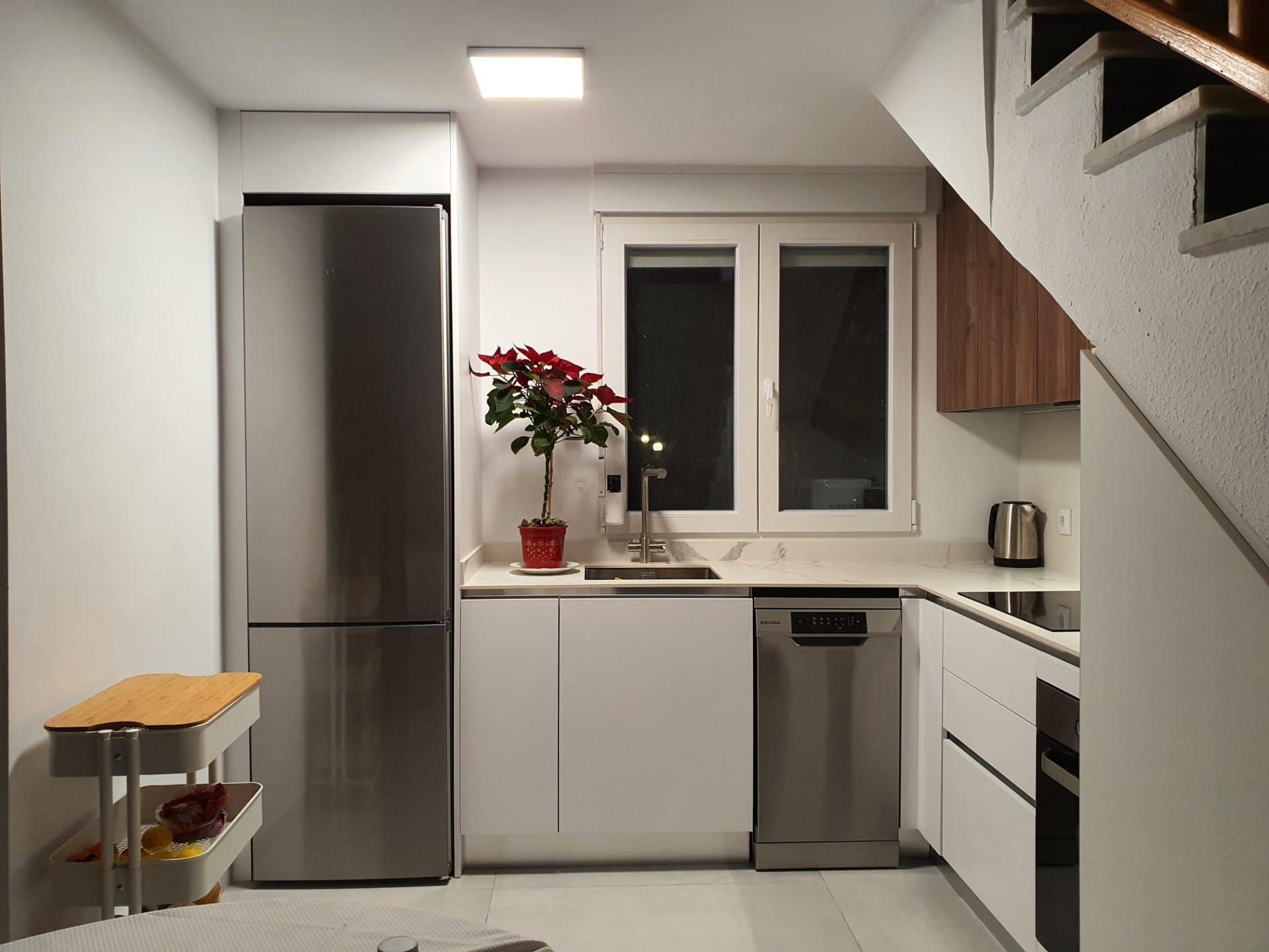 2 Bed, 1 Bath, ApartmentFor Sale, Torrevieja, Alicante