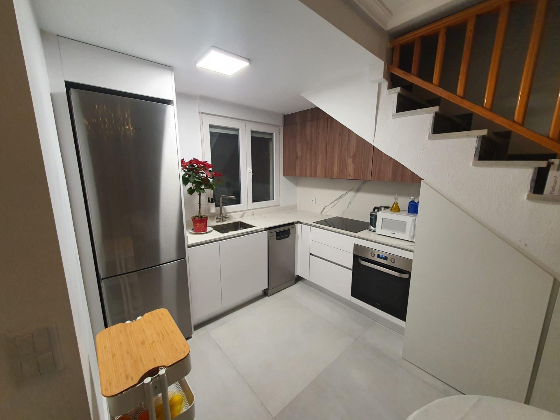 2 Bed, 1 Bath, ApartmentFor Sale, Torrevieja, Alicante