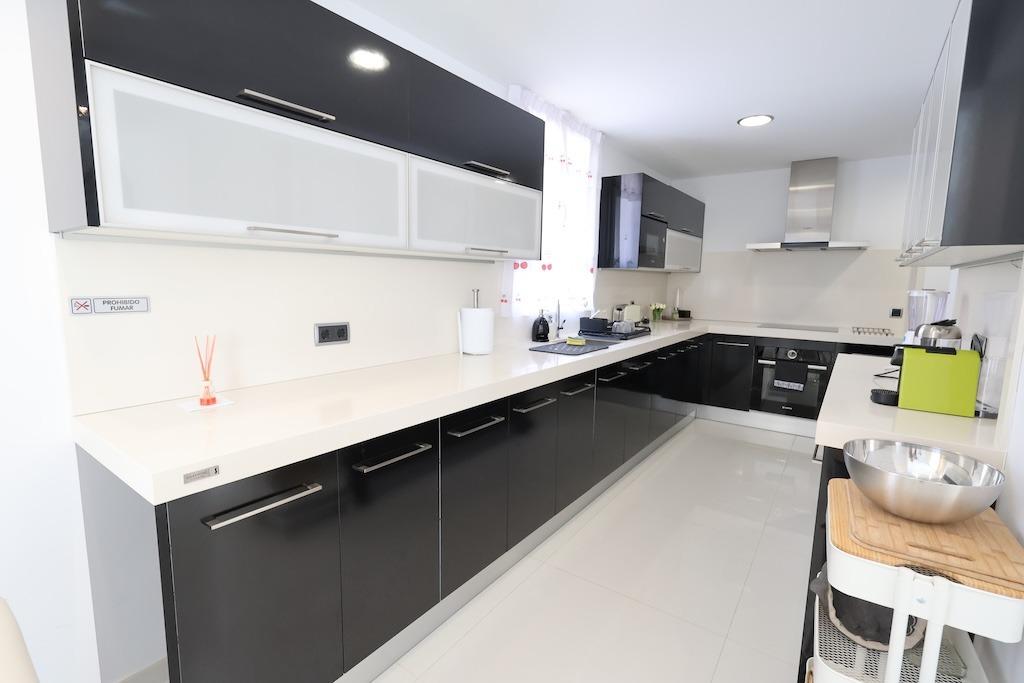 4 Bed, 3 Bath, HouseFor Sale, Cabo Roig, Alicante