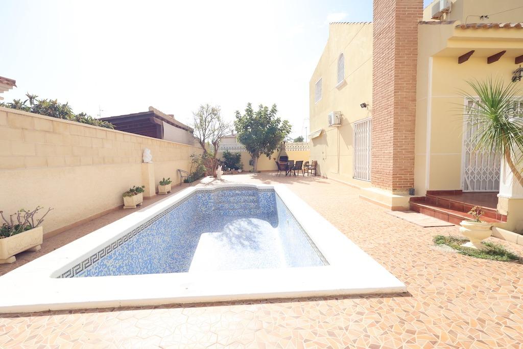 4 Bed, 3 Bath, HouseFor Sale, Orihuela Costa, Alicante 4 Bed, 3 Bath, HouseFor Sale, Orihuela Costa, Alicante