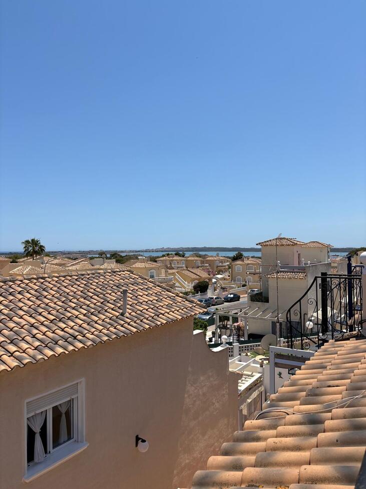 2 Bed, 1 Bath, ApartmentFor Sale, Doña Pepa, Alicante 2 Bed, 1 Bath, ApartmentFor Sale, Doña Pepa, Alicante