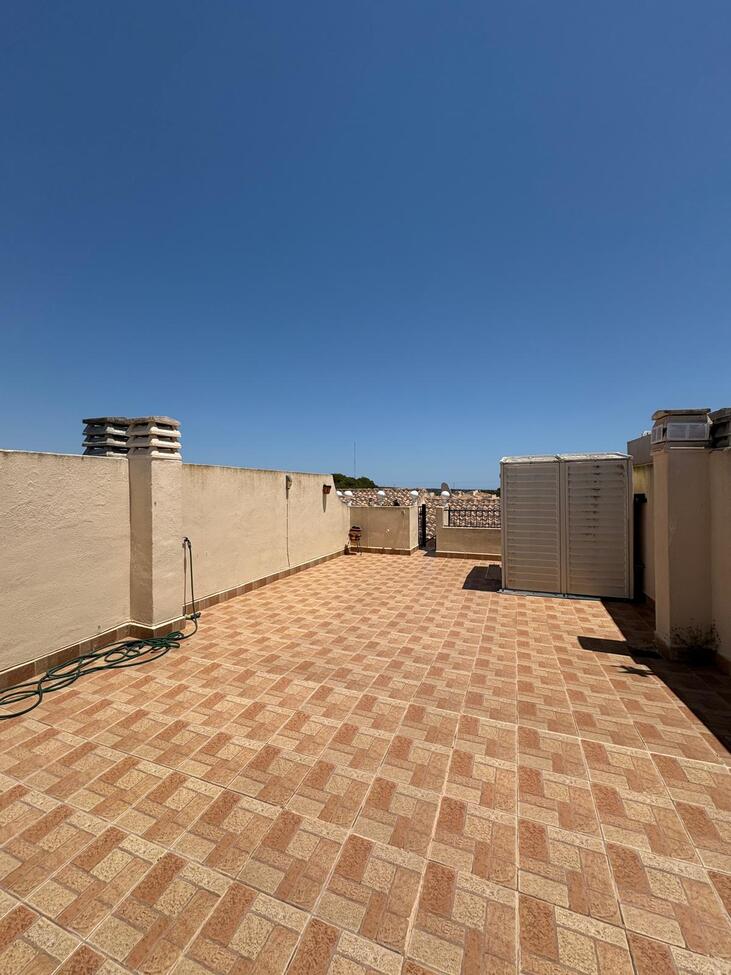 2 Bed, 1 Bath, ApartmentFor Sale, Doña Pepa, Alicante 2 Bed, 1 Bath, ApartmentFor Sale, Doña Pepa, Alicante