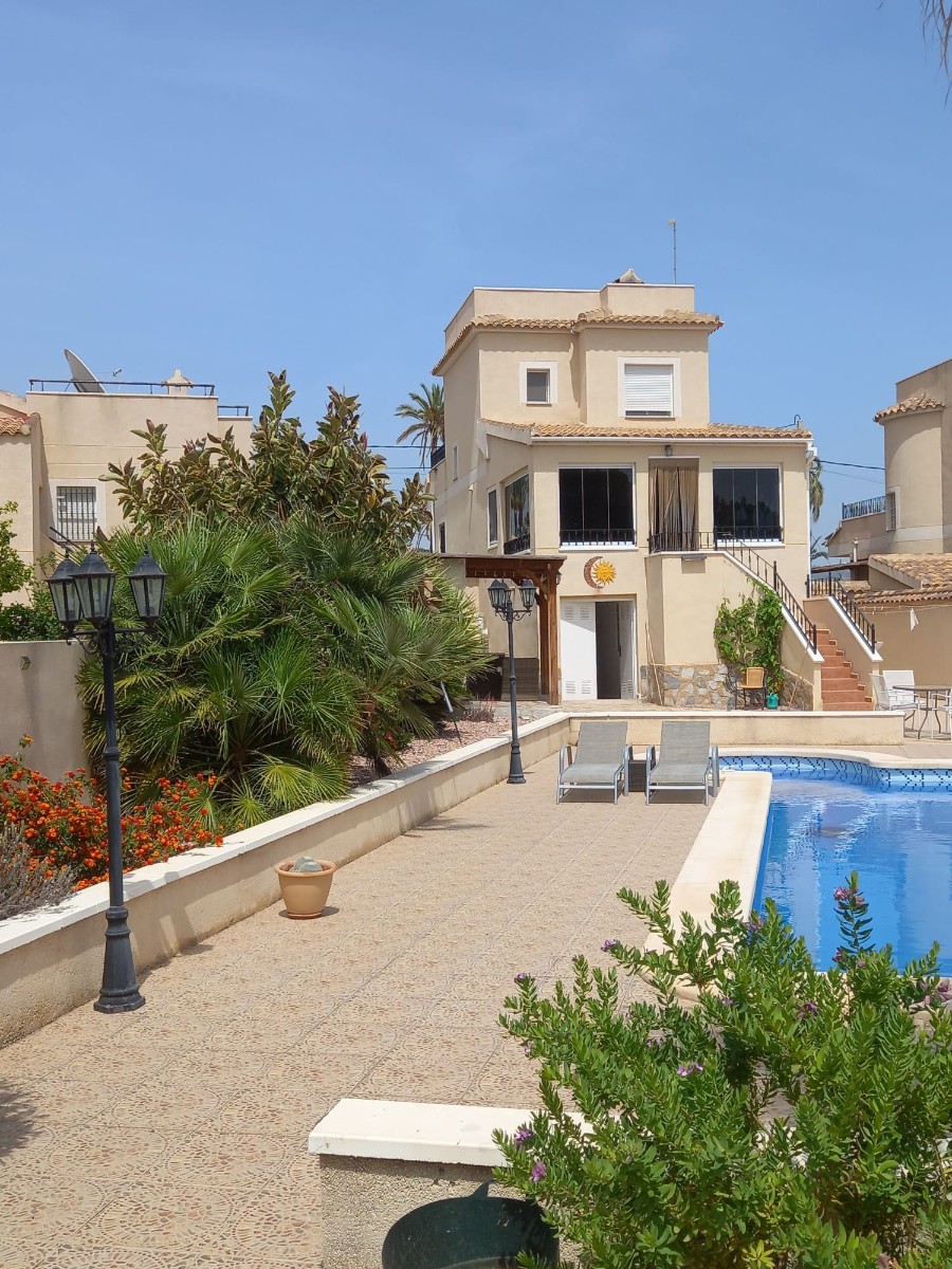 3 Bed, 2 Bath, HouseFor Sale, Abanilla, Murcia 3 Bed, 2 Bath, HouseFor Sale, Abanilla, Murcia