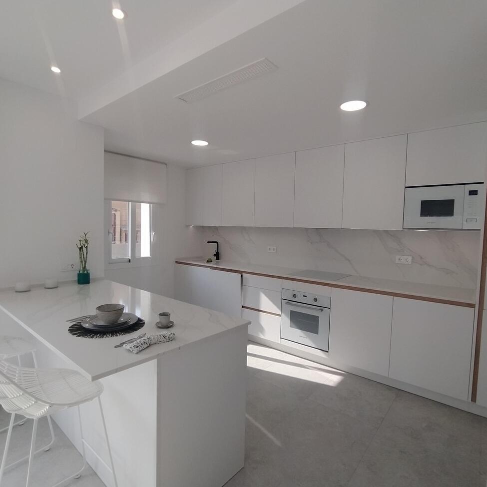 3 Bed, 2 Bath, ApartmentFor Sale, Torrevieja, Alicante