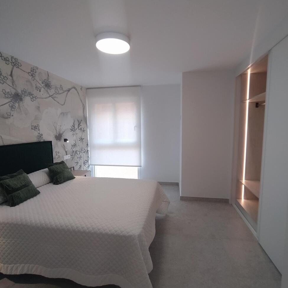 3 Bed, 2 Bath, ApartmentFor Sale, Torrevieja, Alicante