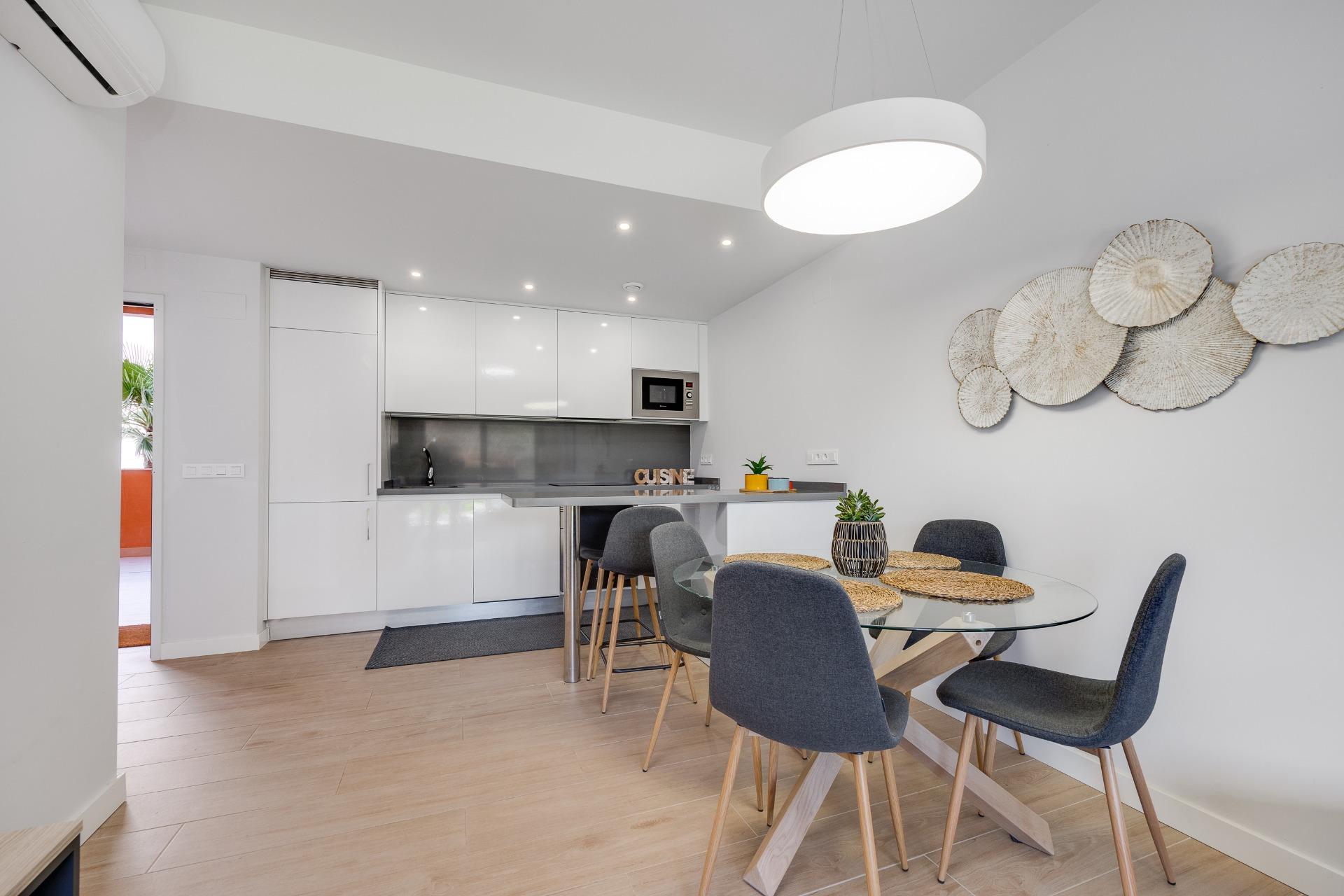 2 Bed, 2 Bath, ApartmentFor Sale, Orihuela Costa, Alicante