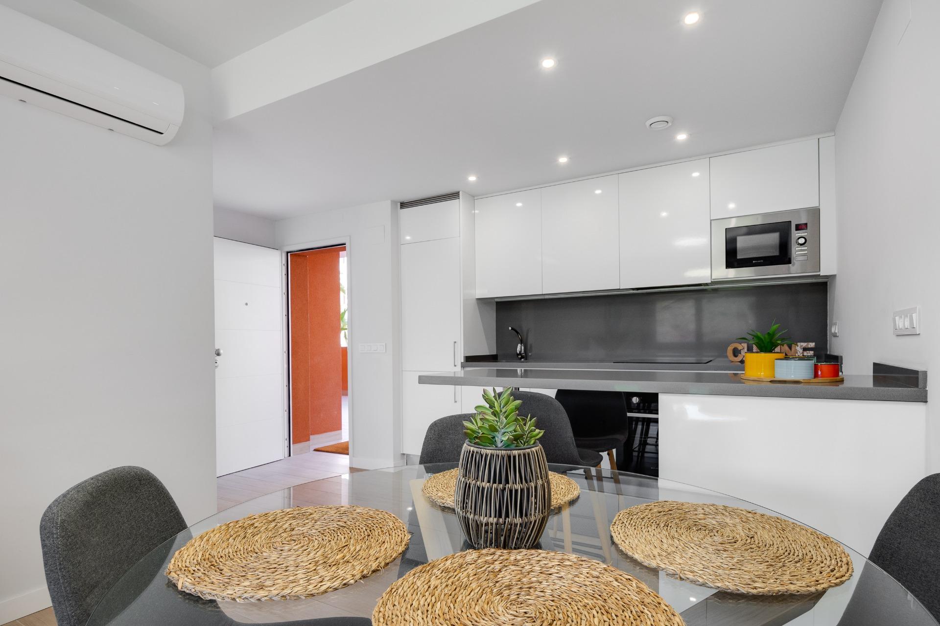 2 Bed, 2 Bath, ApartmentFor Sale, Orihuela Costa, Alicante