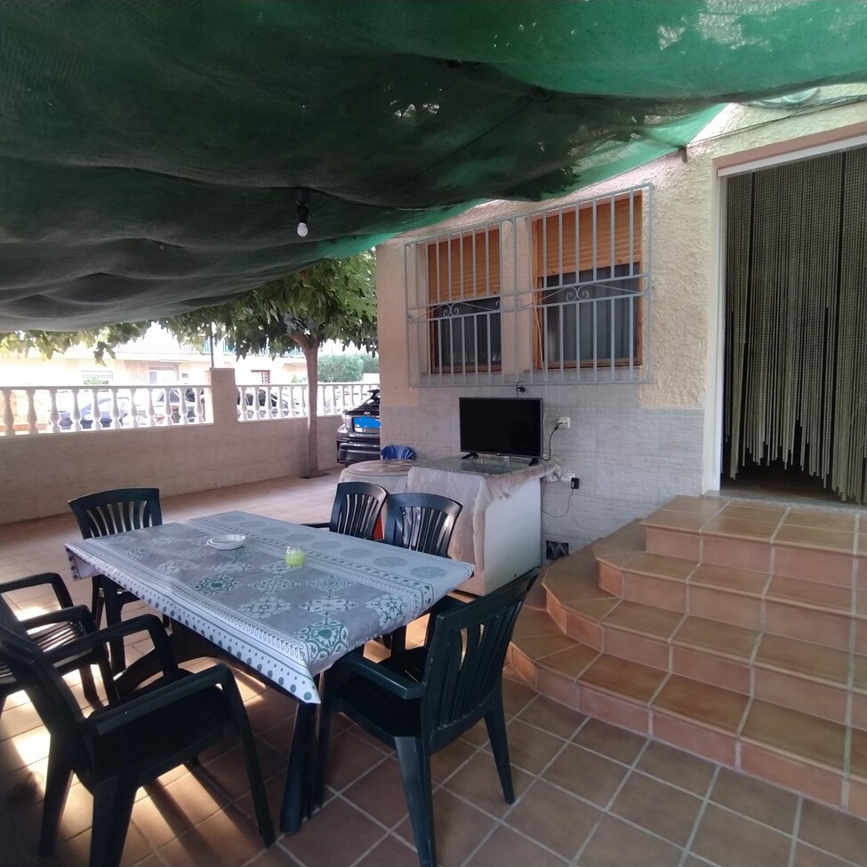 3 Bed, 1 Bath, ApartmentFor Sale, Torrevieja, Alicante