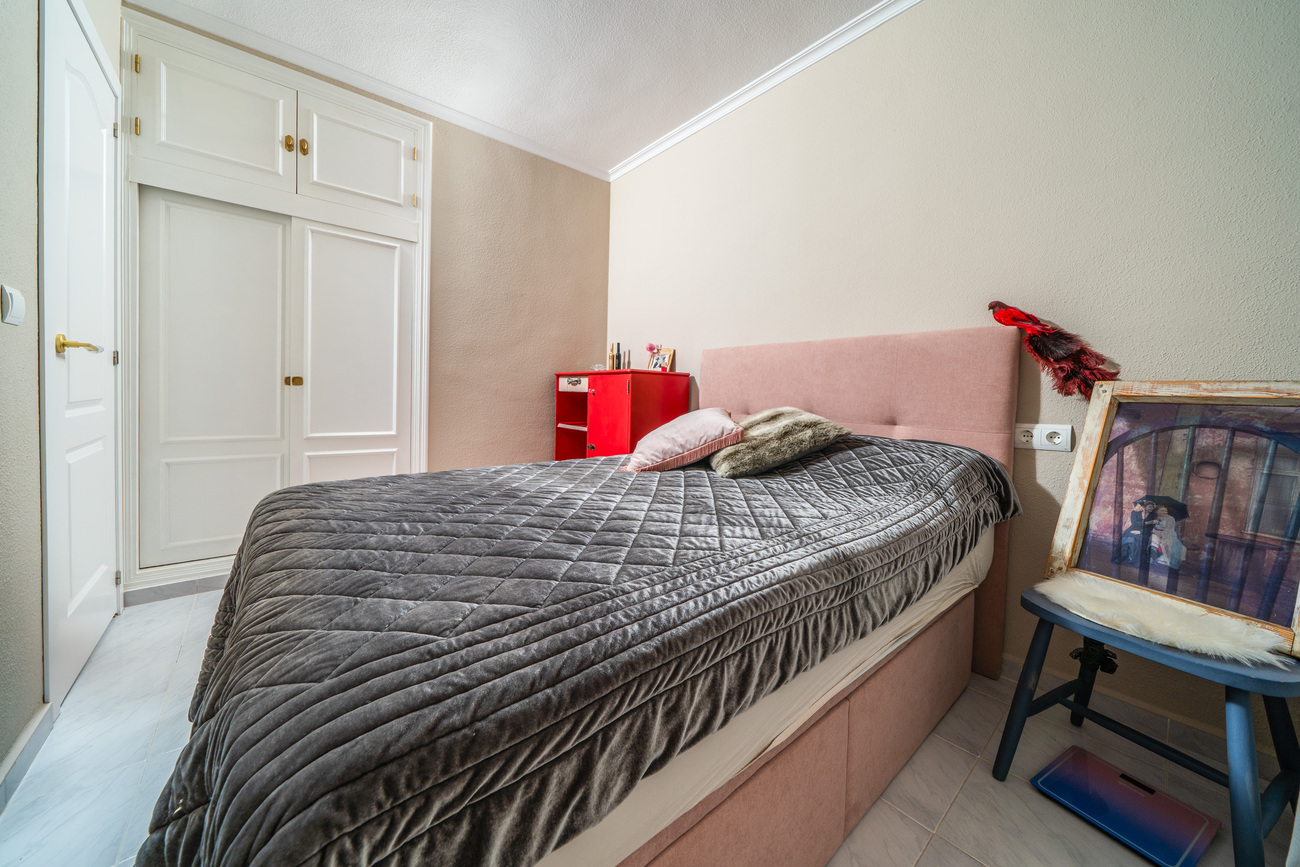 2 Bed, 1 Bath, HouseFor Sale, Torrevieja, Alicante