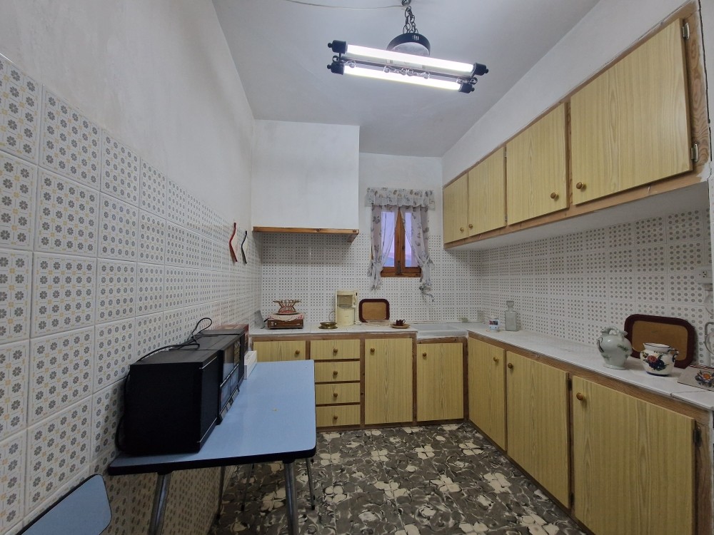 7 Bed, 2 Bath, HouseFor Sale, Relleu, Alicante