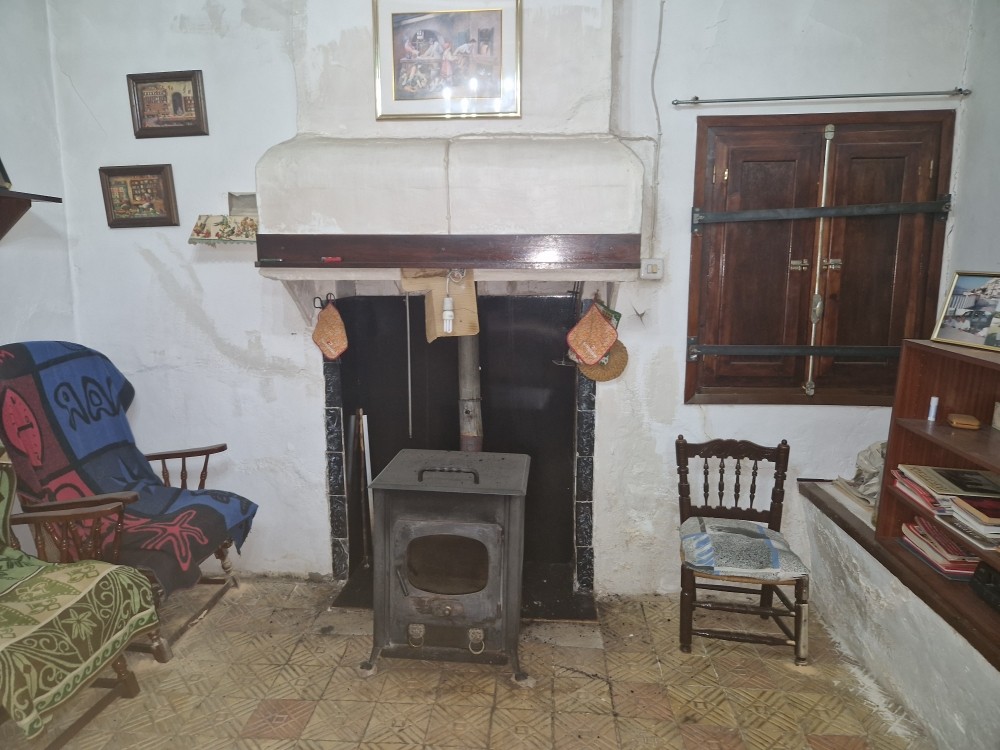 7 Bed, 2 Bath, HouseFor Sale, Relleu, Alicante