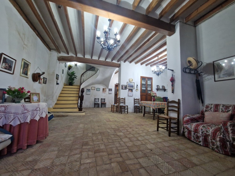 7 Bed, 2 Bath, HouseFor Sale, Relleu, Alicante