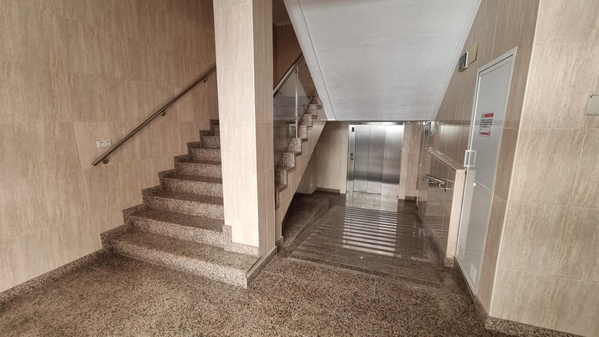 3 Bed, 2 Bath, ApartmentFor Sale, Torrevieja, Alicante