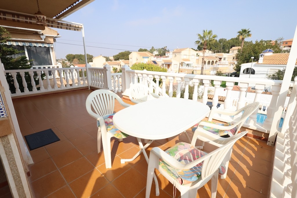 3 Bed, 2 Bath, HouseFor Sale, Los Balcones, Alicante
