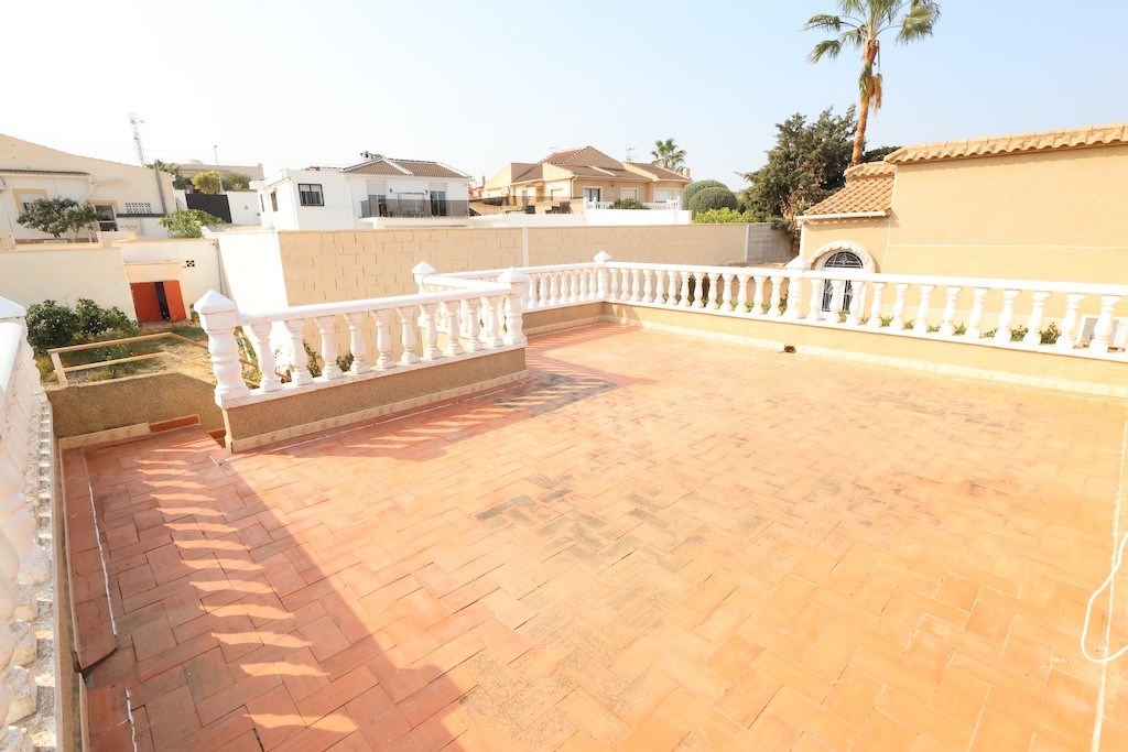 3 Bed, 2 Bath, HouseFor Sale, Los Balcones, Alicante