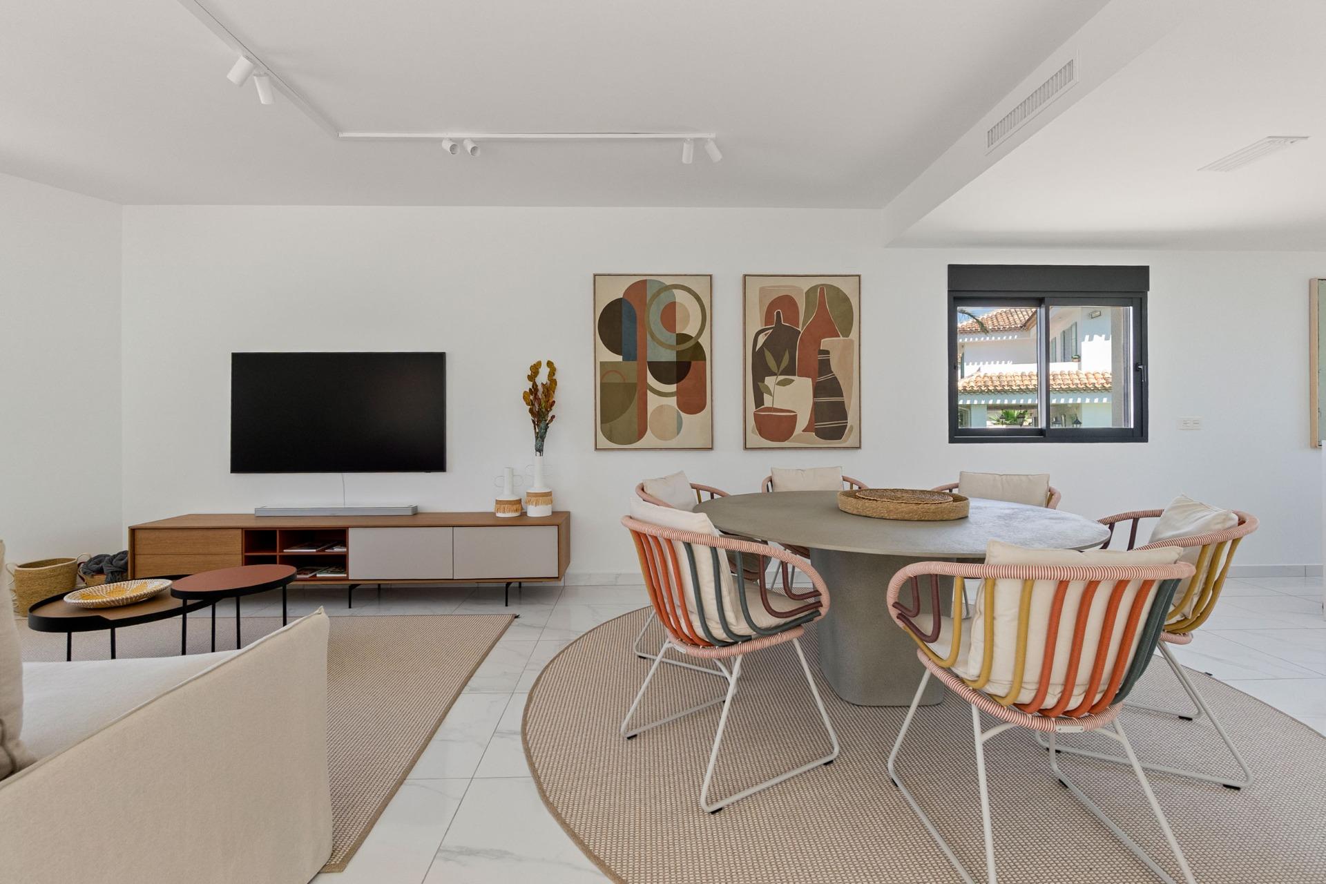 5 Bed, 3 Bath, HouseFor Sale, Torrevieja, Alicante 5 Bed, 3 Bath, HouseFor Sale, Torrevieja, Alicante