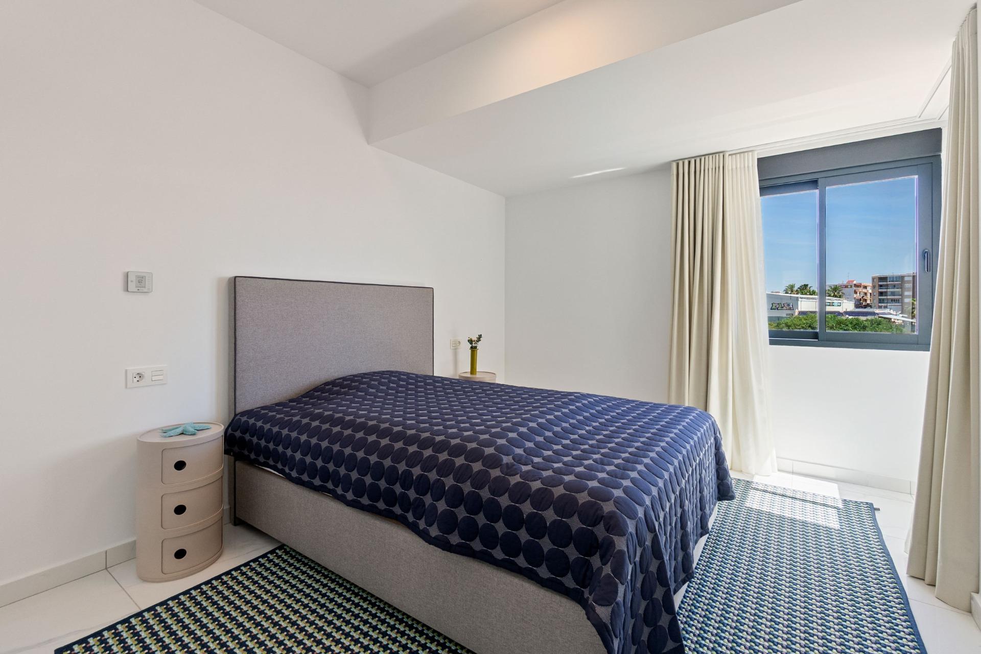 5 Bed, 3 Bath, HouseFor Sale, Torrevieja, Alicante 5 Bed, 3 Bath, HouseFor Sale, Torrevieja, Alicante