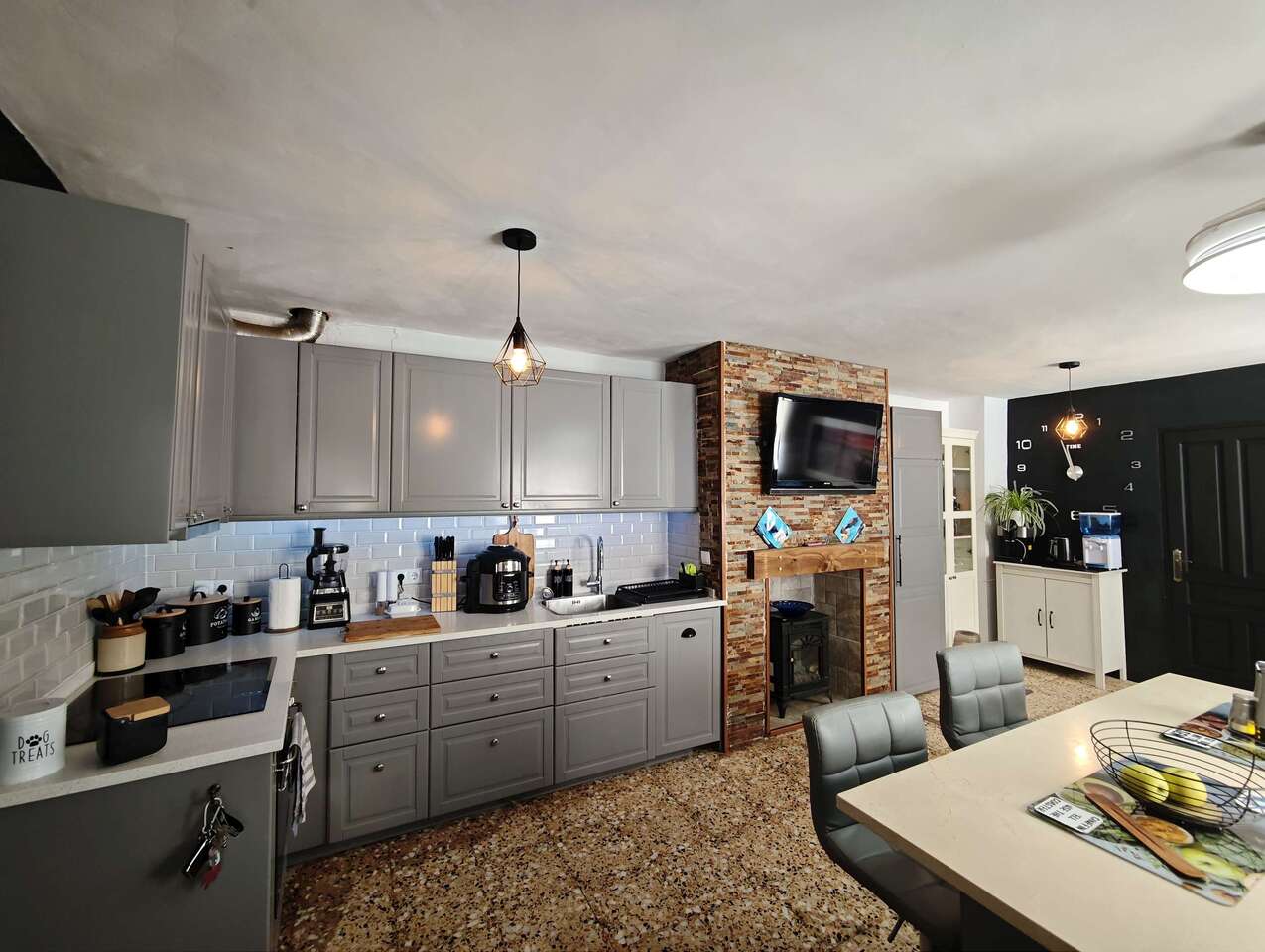 3 Bed, 2 Bath, HouseFor Sale, Pinoso, Alicante 3 Bed, 2 Bath, HouseFor Sale, Pinoso, Alicante