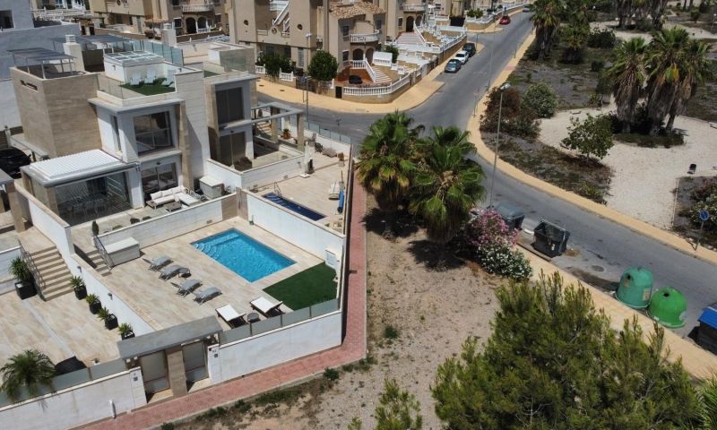 4 Bed, 3 Bath, HouseFor Sale, Orihuela Costa, Alicante 4 Bed, 3 Bath, HouseFor Sale, Orihuela Costa, Alicante